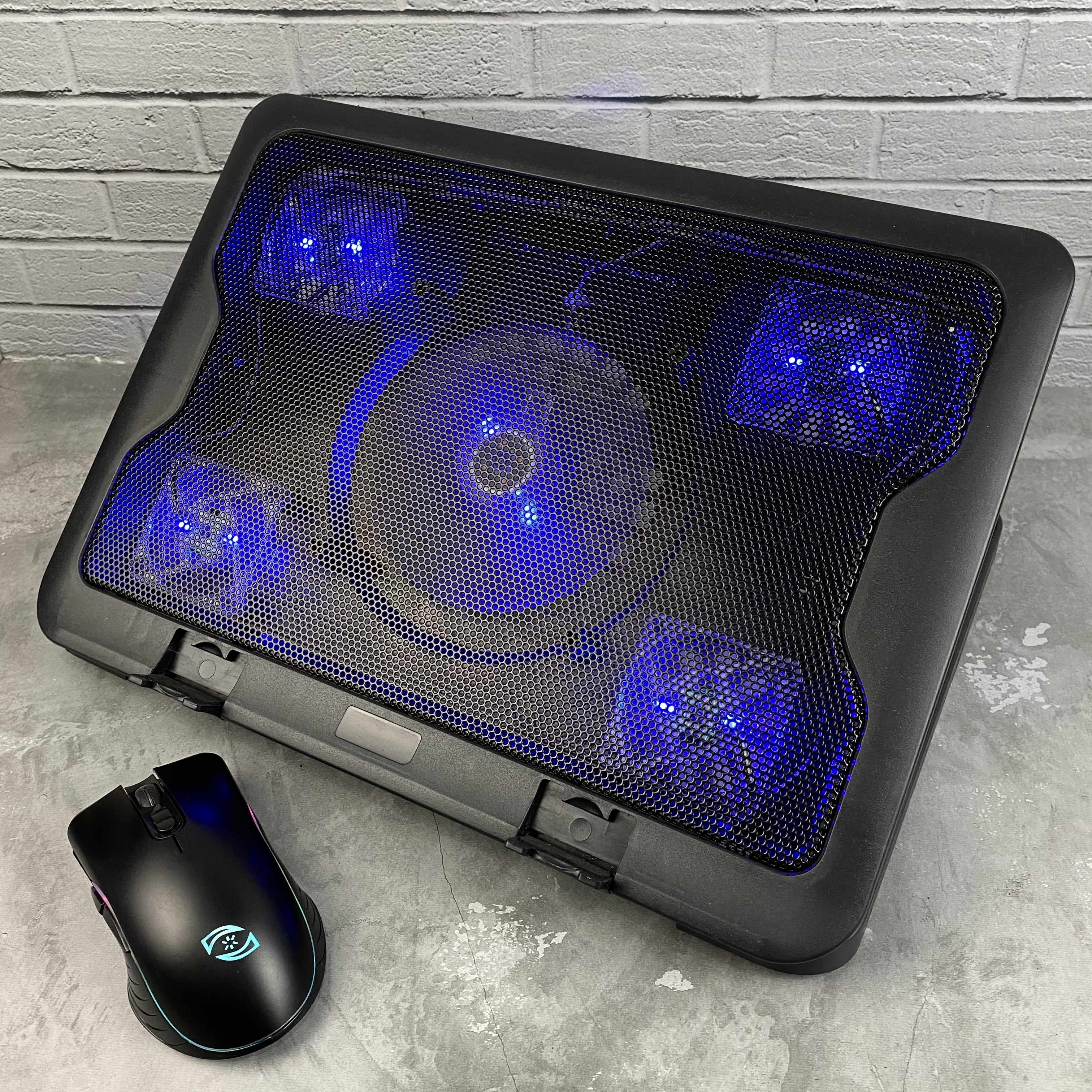 6e1a582f 7649 4360 9330 b712abd25e87