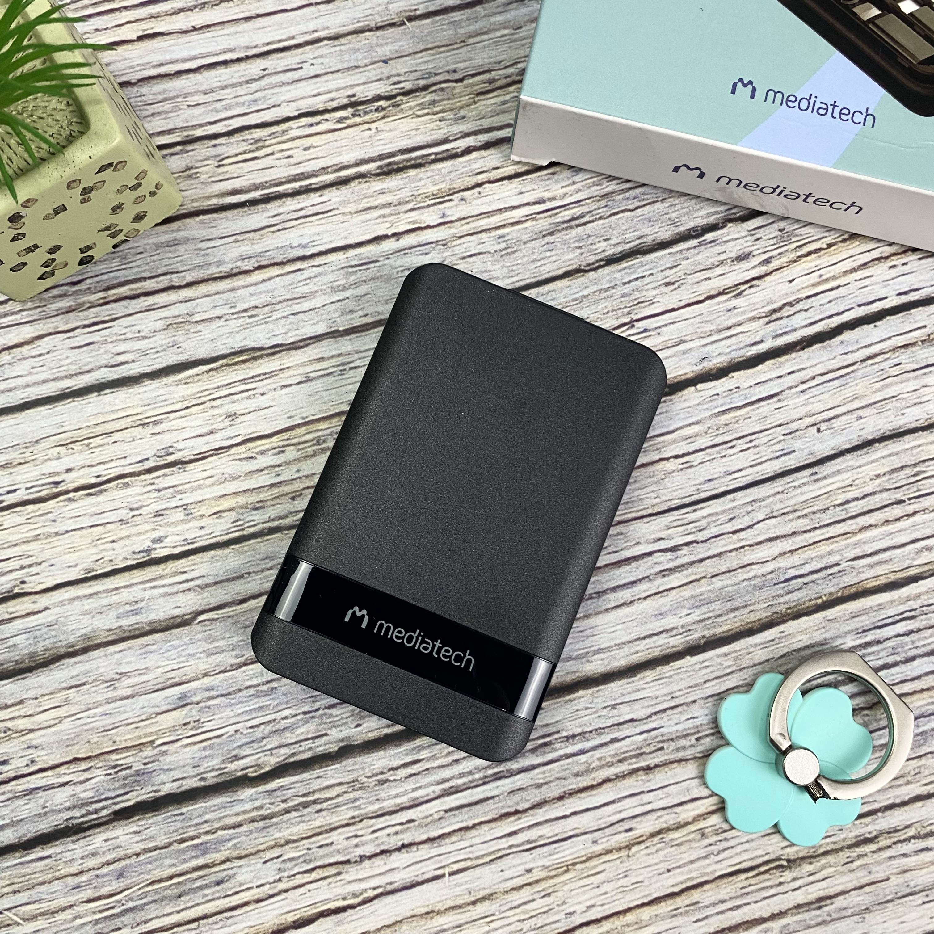 Dd0e9508 5679 4e8f 9884 b72e6841ac25